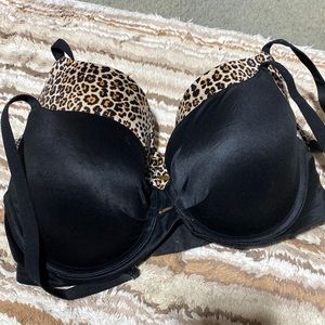 Victoria’s secret’s bra bundle